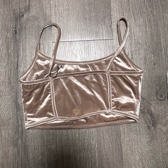 Velvet Top - Picture 4 of 4